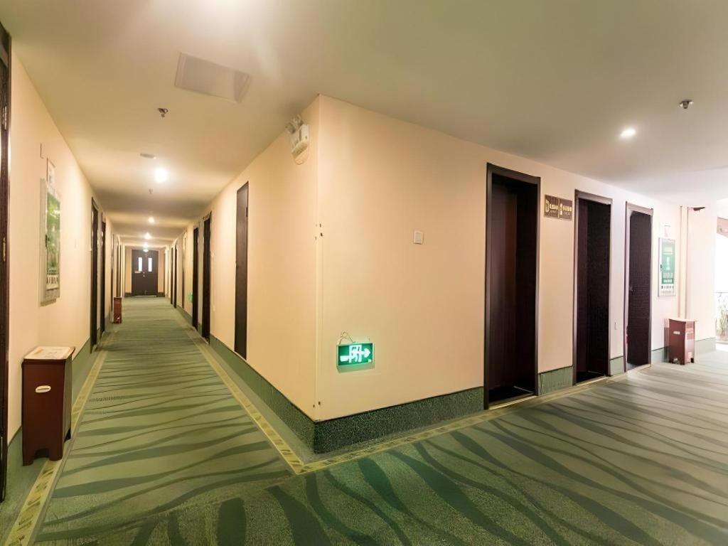 Greentree Inn Suzhou Guanqian Yangyuxiang Metro Station Business Hotel מראה חיצוני תמונה